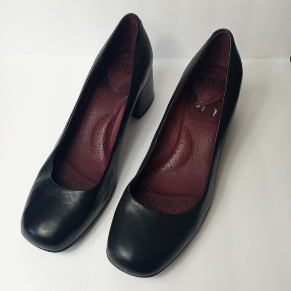 ONO black leather chunky heeled Pumps - Picture 1 of 12